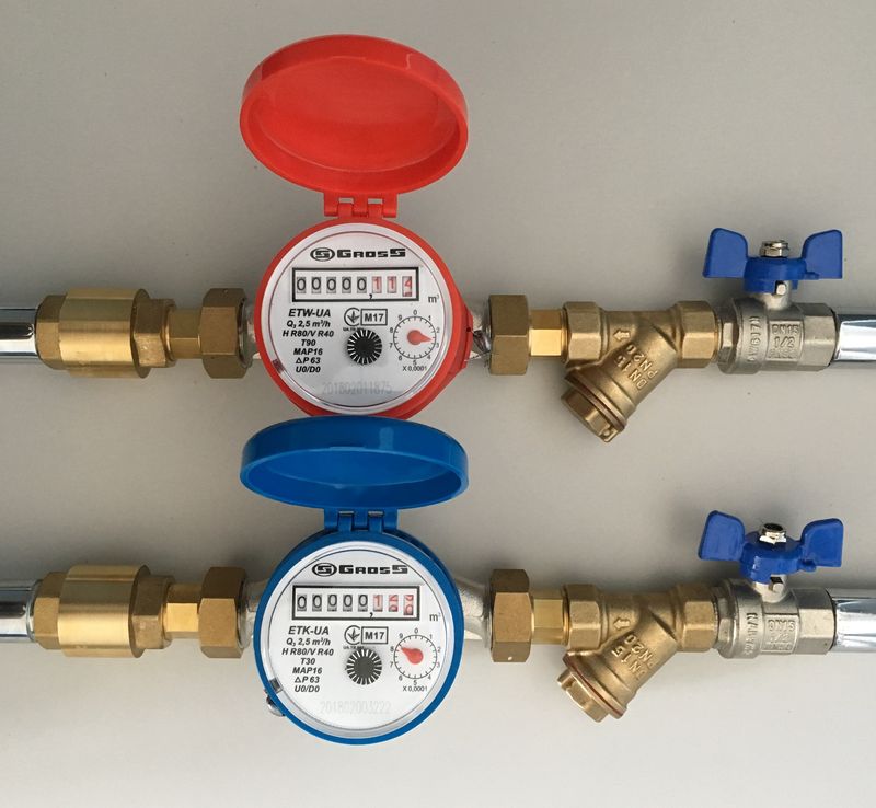 Ustanovka-schetchikov-vodi-Rovno